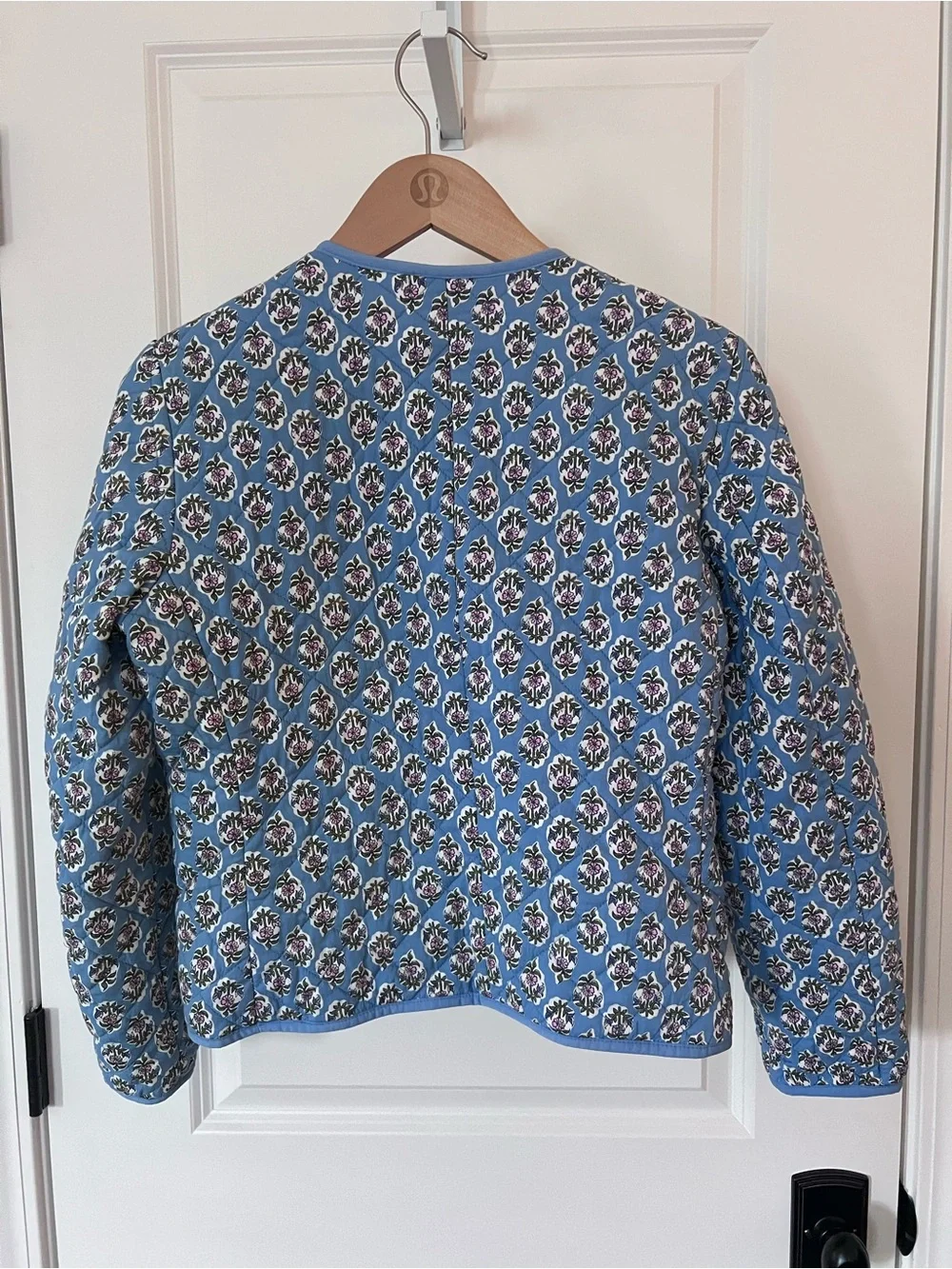 J. Crew Mercantile Quilted Floral Jacket Light Blue Size 4 Petite EUC